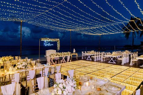 Dreams Resort Cancun Wedding, Outdoor Sangeet, Fifteen Birthday, Outdoor Night Wedding, Weddings Decorations Elegant Romantic, Riviera Cancun Wedding, White Reception, Event Entrance, Dream Wedding Reception