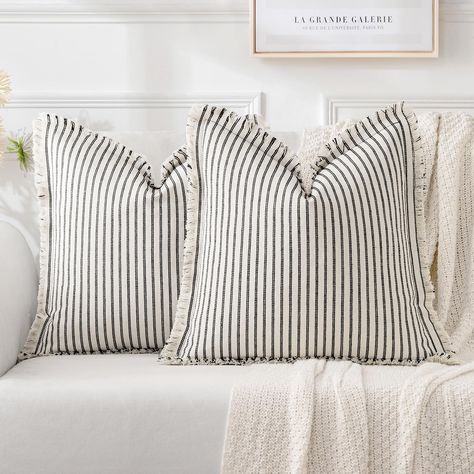 PRICES MAY VARY. 100% Linen 【Quality Material】 Made of premium canvas striped linen with double-sided patten, durable and washable. Not easy to deform or fade and made to last. It is suitable for the living room, bedroom, benches，can used to all seasons! 【Size】 22x22 Inch / 55x55cm TWO pillow covers. COVERS ONLY, pillows are not included. Please allow 0.5-1 inch deviation because of hand-made and sewing. 【Hidden Zipper】 The smooth hidden zipper is sewn on the back so your pillow is secure and ea Beige Couch Accent Pillows, Black And White Checkered Decor, Black And White Modern Farmhouse Living Room, Brown Couch Pillows, Black And White Throw Pillows, Coastal Chic Living Room, Farmhouse Couch, Chic Living Room Design, Bedroom Benches