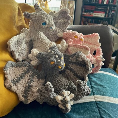 Wyvern Crochet Pattern, Crochet Dragon Plushies, Crochet Wyvern, Crochet Gargoyle, Crochet Patterns Dragon, Etsy Crochet Patterns, Dragon Hatchling, Easy Crochet Animals, Crochet Mignon