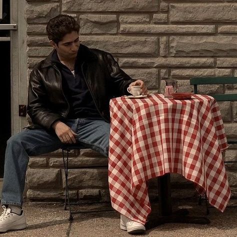 Chris Moltisanti, Anthony Soprano, Christopher Sopranos, Sopranos Quotes, Sopranos Poster, Christopher Moltisanti, Tony Soprano, Guys Clothing Styles, Mens Outfit Inspiration