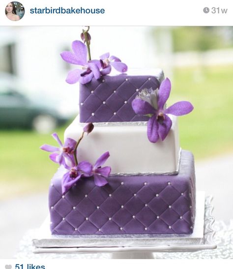 Wedding cake Purple White Wedding, Lavender Wedding Cake, Purple Wedding Cake, Purple And Gold Wedding, White Birthday Cakes, Random Products, Purple Wedding Cakes, Fondant Wedding Cakes, Purple Wedding Dress