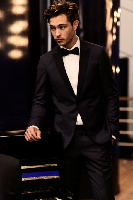 Tommy Hilfiger Nicholas Avery, Chico Lachowski, Smart Fashion, Gaspard Ulliel, Francisco Lachowski, Best Dressed Man, Preppy Lifestyle, Mens Fashion Smart, Journey To The West