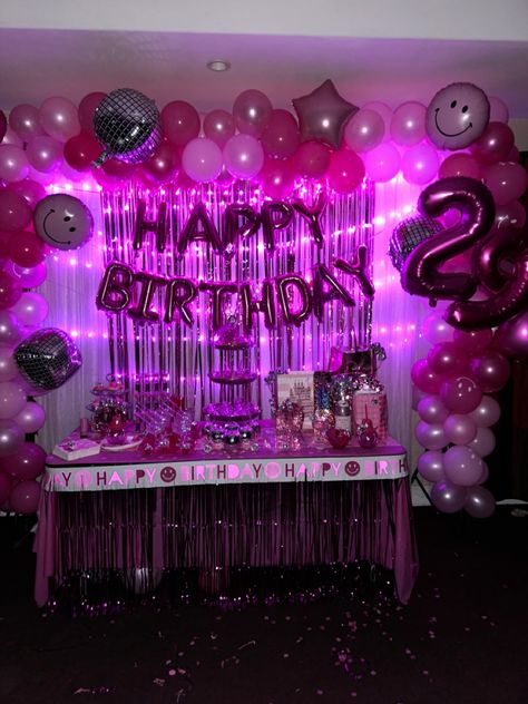 Girly Birthday Decorations Pink, 18th Birthday Party Backdrop Ideas, Barbie 18th Birthday Party Cake, Pink 22nd Birthday Party, Birthday Party House Decorations, Airbnb Birthday Party Decorations, Hot Pink Birthday Decorations Ideas, Pink Birthday Party Aesthetic Ideas, 18th Birthday Party Ideas Decoration Pink