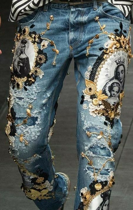 DOLCE & GABBANA Details Vestiti In Jeans, Mens Fasion, Flannel Outfits, Diy Vetement, Denim Ideas, Cool Summer Outfits, Mode Jeans, Pola Sulam, Embellished Denim