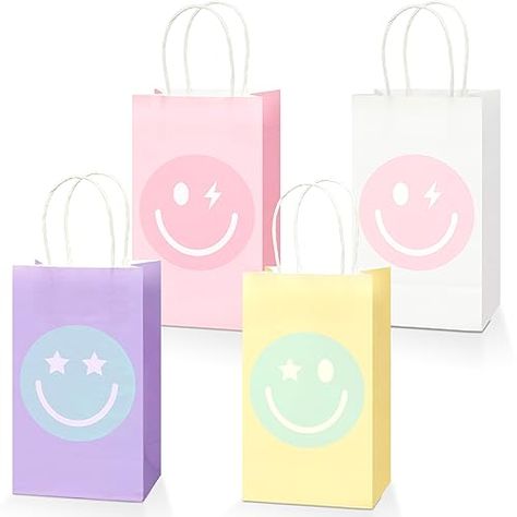 Preppy Party Decorations, Bags Preppy, Smiley Face Gifts, Ninja Party Favor, Teen Party Favors, Party Goodie Bags, Birthday Treat Bags, Disco Party Decorations, Preppy Party