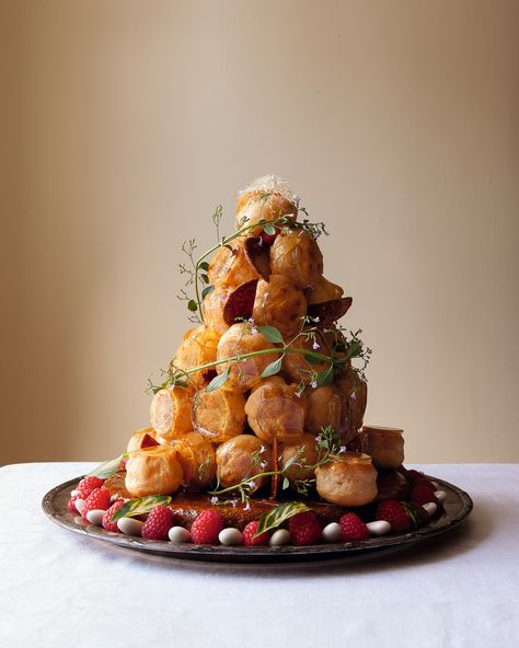 Spectacular Christmas Baking Projects for the Festive Season ft. GBBO Traditional Panettone Recipe, Vegetarian Christmas Dinner, Traditional French Desserts, Showstopper Dessert, Panettone Recipe, Cake Doughnuts, Choux Buns, Vegetarian Christmas, Toast In The Oven