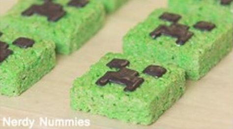 14 of the Best Minecraft Party Ideas to Guarantee You'll Survive the Party Minecraft Rice Krispies, Minecraft Creeper Rice Krispies, Creeper Rice Krispie Treats, Minecraft Rice Crispy Treats, Diy Minecraft Cupcakes, Minecraft Birthday Treats, Minecraft Rice Krispie Treats, Minecraft Loot Bag Ideas, Minecraft Birthday Party Favors