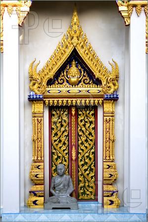 Thai Buddhist Temple, Kalantan, Malaysia Feng Shui Love, Pretty Doors, Temple Interior, Thailand Temple, Colorful Doors, Thai Temple, Buddhist Temples, Dreamy Garden, Picture Hanger