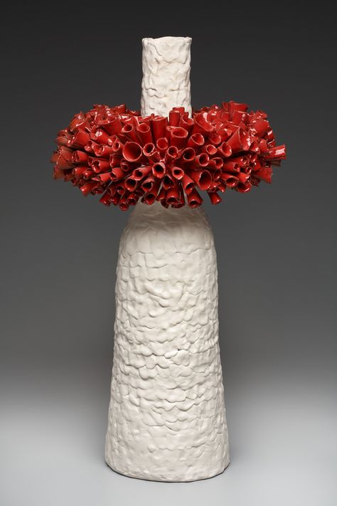 Gallery 1 — Vered Binyamini Ceramic Vase With Flowers, Textured Ceramics, Paper Mache Art Sculpture, Cake Presentation, Diy Embroidery Flowers, Ceramics Sculptures, Flower Pot Ceramic, Vase With Flowers, Coquille Saint Jacques