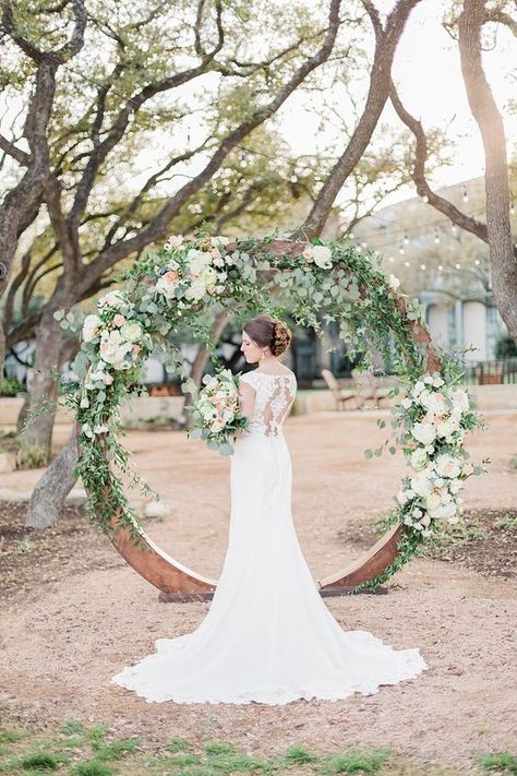 Floral Circle Wedding Arch Backdrop #weddings #weddingideas #weddingdecor Garden Wedding Ceremony Arch, Diy Wedding Arch, Wedding Ceremony Ideas, Wedding Ceremony Arch, Garden Weddings Ceremony, Flowers And Greenery, Wedding Altars, Back Wedding Dress, Garden Party Wedding