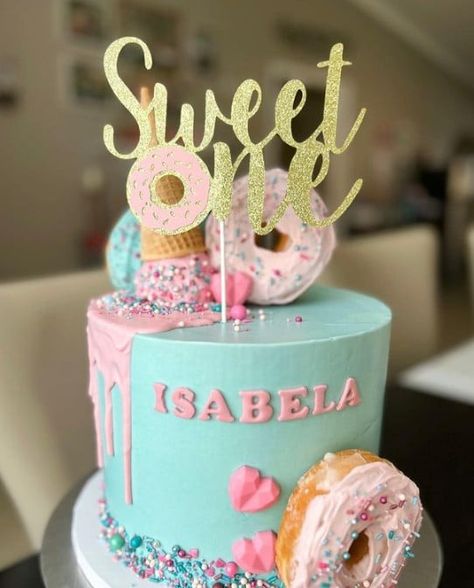 Planning a "Sweet One" Themed First Birthday Party with Donuts Sweet One Cake Ideas, She’s A Sweet One Birthday, First Birthday Girl Sweet One, One Sweet Girl Birthday Party, She’s A Sweet One Birthday Theme, Donut 1st Birthday Party Girl, Sweet One First Birthday Photoshoot, She's A Sweet One Birthday Theme, Sweet One First Birthday Decorations