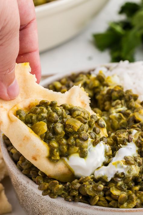 This easy recipe for Coconut Curried Green Lentils is one of my favorite keeper recipes! I love how simple this lentil curry recipe is to make, and it’s SO delicious (especially with some plain yogurt and soft buttery naan). This coconut curried lentils recipe calls for French green lentils that hold their shape better than some other types of lentils, for a unique curried lentils recipe that has incredible texture and flavor. This recipe is super versatile though, and can be used with other typ Fenugreek Leaves Recipe, Green Lentil Recipes, Crock Pot Curry, Lentil Coconut, Curried Lentils, Coconut Milk Sauce, Lentil Recipe, Lentil Curry Recipes, Lentils Recipe