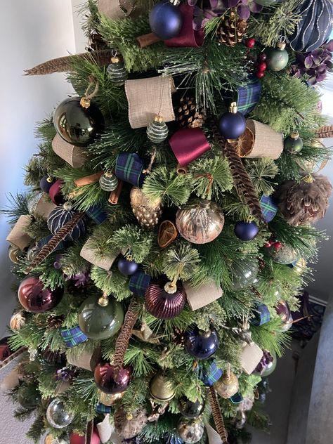 Blue Green Brown Christmas Tree, Navy And Copper Christmas Tree, Ravenclaw Christmas Tree, Navy Christmas Tree, Diy Christmas Village Displays, Cheap Christmas Diy, Different Christmas Trees, Neutral Christmas Decor, Christmas Tree Decorating Themes