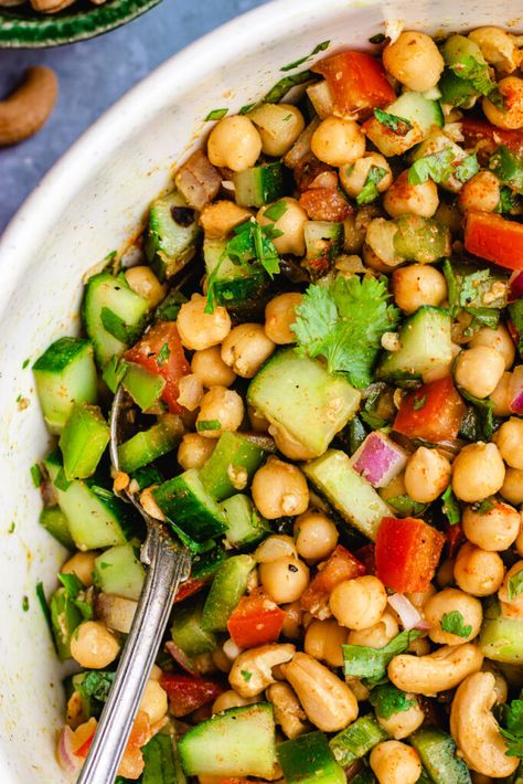 Best Chickpea Salad, Red Lentil Salad, Roasted Bell Peppers, Balanced Meal Plan, Harvest Salad, Grilled Tofu, Red Lentil Soup, Lentil Salad, White Bowl