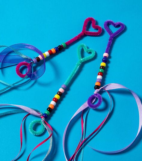 Breathing Activities For Preschoolers, Pipe Cleaner Bubble Wands, Mental Health Crafts For Kids, Health Activities For Kids, Mindful Activities For Kids, Market Day Ideas, Summer Outdoor Decor, Mindful Breathing, Patriotic Accessories