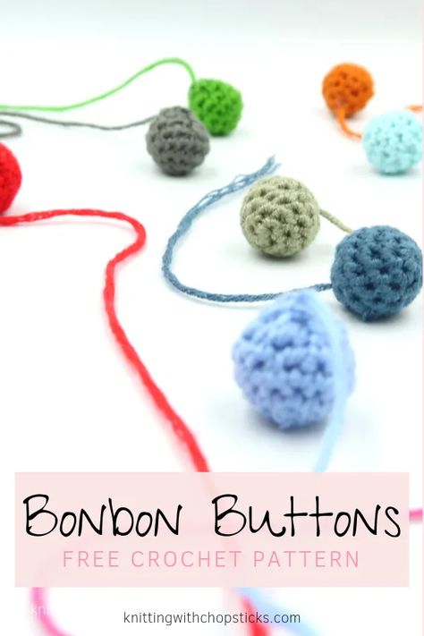 If you can't find the buttons you want, just make them yourself with this easy free crochet buttons tutorial. #crochet #crochetpattern #freepattern #buttons #diy Easy Diy Crochet, Make Your Own Buttons, Scrap Crafts, Crochet Button, Crochet Embellishments, Ornaments Homemade, Knit Projects, Amazing Crochet, Easy Crochet Projects