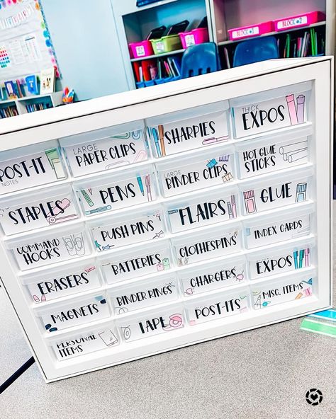 Teacher Mailbox Ideas, Teacher Toolbox Organizer, Classroom Aesthetic, Grade Three, Teacher Toolbox Labels, Teachers Toolbox, Teaching Organization, First Year Teaching, Storage Inspiration