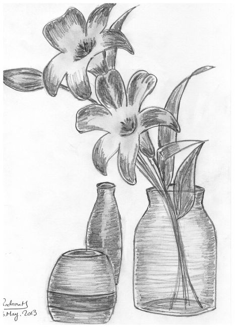 Basic Pencil Sketch, Flower Vase Sketch Pencil, Flower Vase Drawing Pencil, Vase With Flowers Drawing, Flower Vase Sketch, Vase Sketch, Sketch Dark, Flower Vase Drawing, Vase Drawing