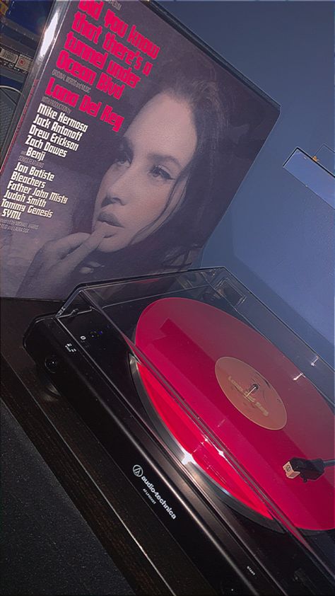 Lana Del Rey Sirens, Tunnel Under Ocean Blvd, Judah Smith, Under Ocean, Lana Del Rey Albums, Lana Del Rey Honeymoon, Vinyl Aesthetic, Lana Del Rey Vinyl, Lana Rey