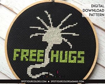 Xenomorph Cross Stitch, Cross Stitch Minecraft, Alien Cross Stitch, Geeky Cross Stitch Patterns, Geeky Cross Stitch, Geek Cross Stitch, Alien Patterns, Coaster Ideas, Stitch Diy