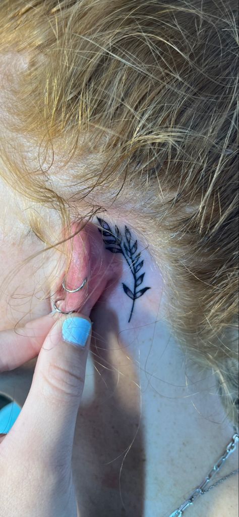 Small | fine line | tattoo | ear tattoo | plant | vine | leaf | simple | cute | Plant Behind Ear Tattoo, Vine Behind Ear Tattoo, Leaf Ear Tattoo, Small Fine Line Tattoo, Tattoo Ear, Laurel Plant, Tattoo Plant, Fine Line Tattoo, Plant Tattoo