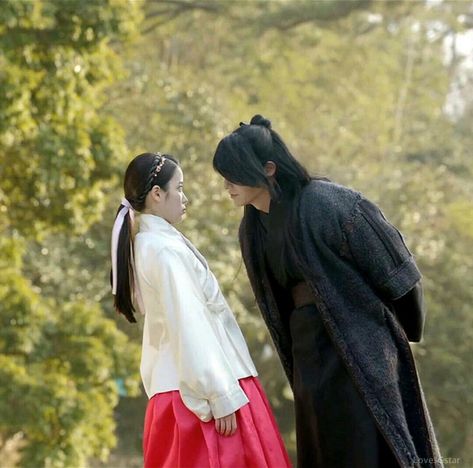 Moon Lovers Iu Moon Lovers, Scarlet Heart Ryeo Wallpaper, Moon Lovers Drama, Scarlet Heart Ryeo, Wang So, Lee Joongi, Scarlet Heart, Korean Drama Movies, Joon Gi