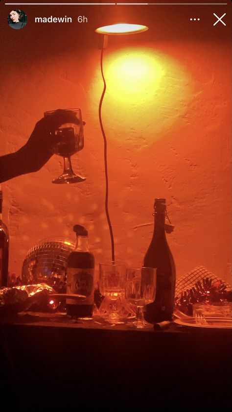 Orange Lighting Aesthetic, Weird Feelings, Red Wine Drinks, Orange Wallpapers, Midnight Song, Yellow Photography, Channel Orange, Orange Party, Clubbing Aesthetic