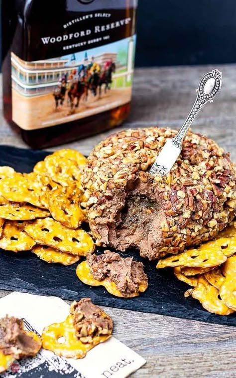 Cheese Ball Sweet, Chocolate Cheese Ball, Cheese Ball Dip, Kentucky Derby Recipes, Chocolate Bourbon Pecan Pie, Kentucky Derby Food, Derby Recipe, Derby Food, Kentucky Derby Pie