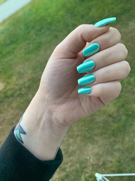 Teal chrome nails Chrome Aqua Nails, Chrome Nails Teal, Teal Hoco Nails, Chrome Teal Nails, Blue Chrome Nails Coffin, Blue Chrome Nails Short, Turquoise Chrome Nails, Turquise Nails, Nails Coffin Blue