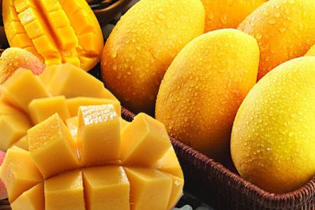 Thai Mango, Fresh Fruit Juice, Dried Mangoes, Mango Fruit, Mango Recipes, Homemade Cake Recipes, Variety Of Fruits, Healthy Fruits, Fruit And Veg