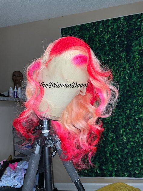 Strawberry Shortcake Hair, Natural Hair Accessories, Girl Hairstyle, Hair Color Crazy, Dyed Hair Inspiration, Colored Wigs, Front Lace Wigs Human Hair, Baddie Hairstyles, Crazy Hair