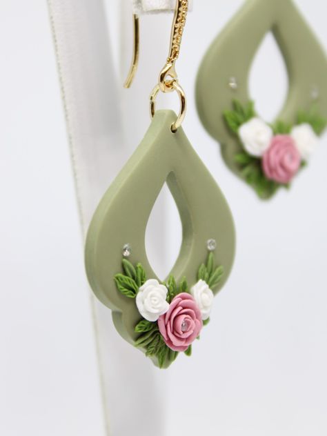 A custom made order for a beautiful bride getting married this spring✨️ Sage, soft pink and white🌿 #Polymerclayflowers #Floraldesign #Spring2023 #Springearrings #SpringDesign #SpringArt #Springflorals #WeddingJewellery #BridalEarrings #Bridetobe #CustomOrder #ClayEarrings #ClayArt #ClayLove #Polymerclayearrings #PolymerclayCreations #PolymerClayArt #PolymerclayJewelry #PolymerclayJewellery #ClayJewellery #UniqueJewelry Earrings 2023, Earrings Bride, Polymer Clay Flower Jewelry, Polymer Inspiration, Diy Earrings Polymer Clay, Handmade Clay Jewelry, Polymer Clay Jewelry Diy, Handmade Jewelry Tutorials, Clay Ornaments