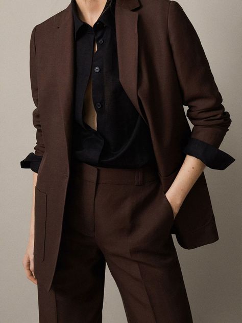 Stylish Business Outfits, Woman In Suit, Curated Closet, Dressy Casual Outfits, Soft Boy, Traje Casual, Woman Suit Fashion, Androgynous Fashion, Quick Outfits