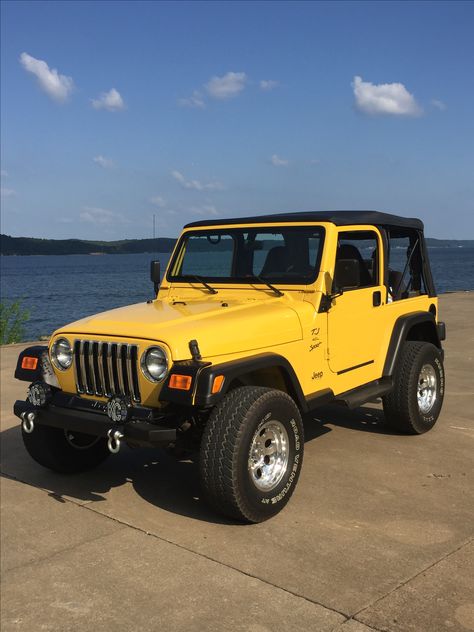 My 2000 TJ Sport. Luv my yellow jeep!