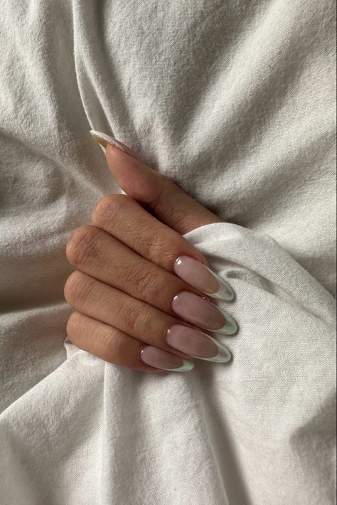 set by: nails.byjennn on ig 🤍 Deep French Nails, Lux Nails, Euphoria Nails, Glam Nails, French Tip Nails, French Nails, Design Inspo, Acrylic Nails, Nail Designs