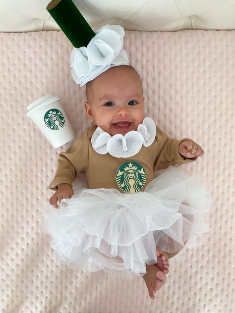 Matching Starbucks Frappachino Halloween Costumes. Starbucks Baby Costume, Baby Starbucks Costume, Baby Halloween Costumes Girl, Mom And Baby Halloween Costumes, Mommy And Me Halloween Costumes, Starbucks Halloween Costume, Starbucks Costume, Starbucks Outfit, Baby Holiday Photos