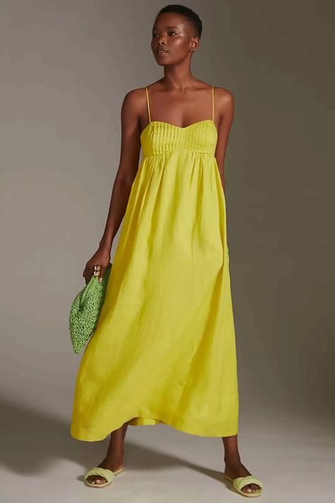 White Dress Summer Casual, Petite Summer Dresses, Linen Dresses Summer, Summer Gowns, Wedding Guest Outfit Summer Casual, Flowy Summer Dresses, Yellow Maxi Dress, Yellow Maxi, Summer Linen Dresses