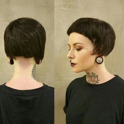 Micro bob Micro Bob, Bob Undercut, Scene Haircuts, Hair Dues, Tutorial Hairstyles, Short Undercut, Undercut Bob, Choppy Bob Hairstyles, Long Bob Haircuts