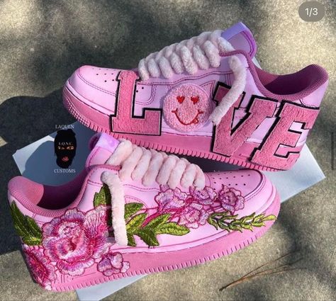 #nike Air Force Pink, Fancy Pants Outfit, Pink Dunks, Bedazzled Shoes, Nike Shoes Women Fashion, Custom Sneakers Diy, Fluffy Shoes, Fashion Girly, Custom Shoes Diy