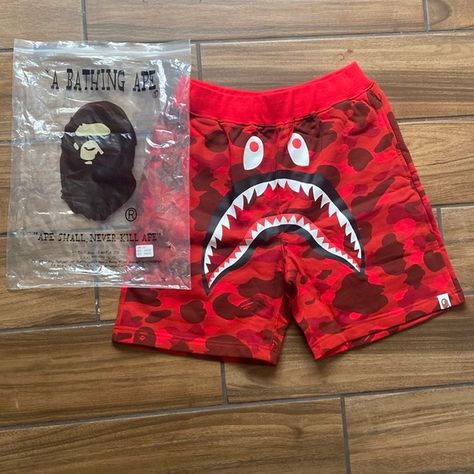 Bape hoodie Ee Shorts, Underground Clothing, Urban Street Fashion, Bape Hoodie, Denim Tears, Basketball Clothes, Swag Men, Stylish Hoodies, Wu Tang Clan