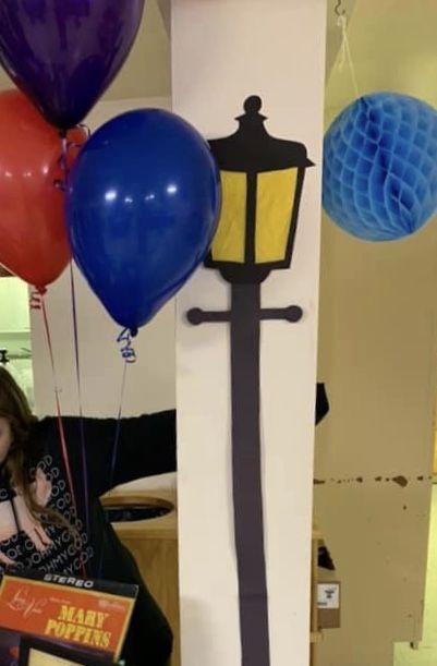 Mary Poppins Party Decorations, Mary Poppins Musical, Trunker Treat Ideas, School Dance Ideas, Mary Poppins Movie, Mary Poppins Party, Mary Poppins Returns, 75th Birthday Parties, Drama Ideas