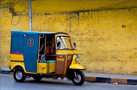 Rickshaw..via shaukatniazi.flicker Beautiful Pakistan, Tuk Tuk, Food Cart, Color Textures, Textures Patterns, Middle East, Pakistan, Marketing, Van