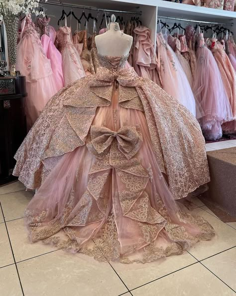 Extra Quinceanera Dresses, Debut Dresses Filipino Pink, Moda 2000 Quinceanera Dresses Pink, Sleeping Beauty Quince Theme, Pink And Gold Quince Dress, Quinceanera Dresses Rose Gold, Quinceanera Themes Ideas, Sweet 15 Dresses Quinceanera, Light Pink Quinceanera Dresses