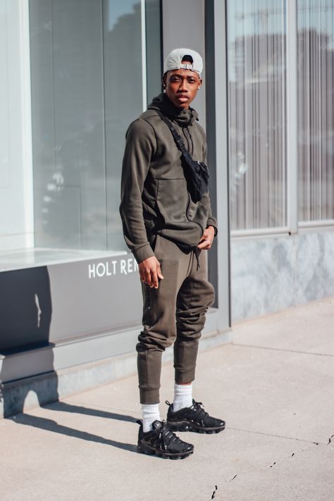 Green tracksuit outfit men. Nike vapormax Vapor Max Outfits Men, Black Vapormax Outfit, Air Vapormax Plus Outfit, Tracksuit Outfit Men Street Styles, Green Tracksuit Outfit, Nike Vapormax Outfit Men, Vapormax Outfit Men, Vapor Max Outfit, Vapormax Plus Outfit