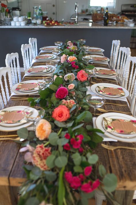 Brunch Birthday Party Ideas For Women, Brunch Photos, Buffet Tablescapes, Graduation Brunch, Garden Brunch, Mimosa Brunch, Outdoor Brunch, Intimate Garden, Brunch Decor