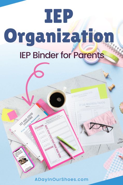 IEP organization for parents--this IEP binder includes: IEP at a glanceIEP goal tracking spreadsheet, and a printable list of IEP goals ideas via @lisalightner Iep At A Glance, Iep Goal Tracking, Iep Binder, Iep Organization, Diverse Learners, Oppositional Defiant Disorder, Goals Ideas, Iep Meetings, Goal Tracking