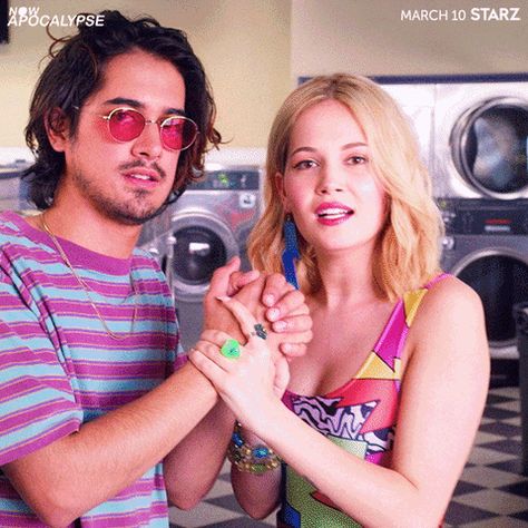 Trending GIF season 1 wtf what omg shocked scared starz bff stare apocalypse holy shit avan jogia carly gregg araki ulysses now apocalypse nowapocalypse uly kelli berglund Now Apocalypse, Sarah Armstrong, What Gif, Kelli Berglund, Jesse Metcalfe, Avan Jogia, Ryan Guzman, Taylor Kitsch, Karl Urban