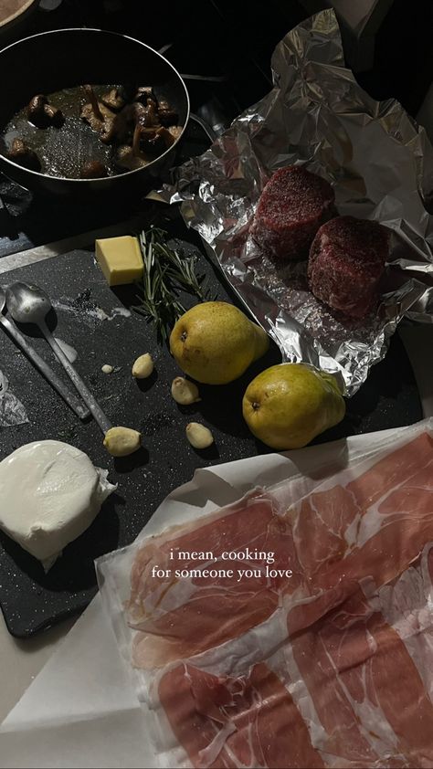 Cooking Vision Board Pictures, Man Cooking Aesthetic, Men Cooking Aesthetic, Food Astethic, Cooking Aesthetic, Man Cooking, Edgy Aesthetic, Instagram Feed Inspiration, Beige Aesthetic