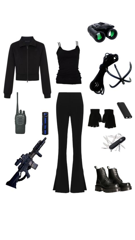 Girl on a mission Spy Outfit Aesthetic, Spy Outfit, Outfit Aesthetic, Diy Clothes, Halloween, Diy Clothing