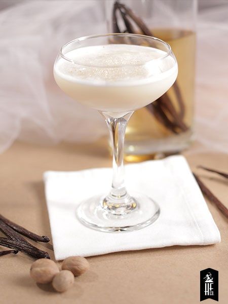 Vanilla Chai Martini | Chai Spice | Wild Moon | Hartford Flavor Almond Milk Shake, Chai Martini, Glass Garnish, Gin Recipes, Vanilla Chai, Vanilla Vodka, Wild Moon, Shot Recipes, Vodka Drinks